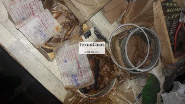 3304-08-3 Кольцо маслосъемное (304-08-3)